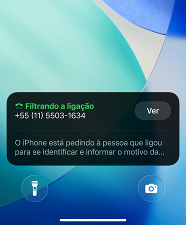 Widget de app do iPhone mostrando o recurso de filtragem em uma chamada recebida e uma nova imagem de fundo do sistema operacional.