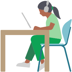 سيدة ترتدي سماعات AirPods Max وتستخدم جهاز iPad أثناء جلوسها إلى مكتب