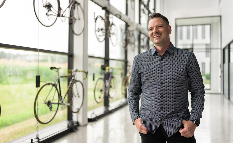 Apple technology helps CEO Marc-André Lebeau keep his small business accessible, efficient and ready to grow.