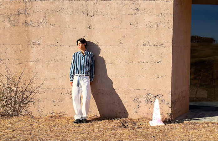 Clean Up rīks darbībā, izceļot bildē noņemamo satiksmes konusu