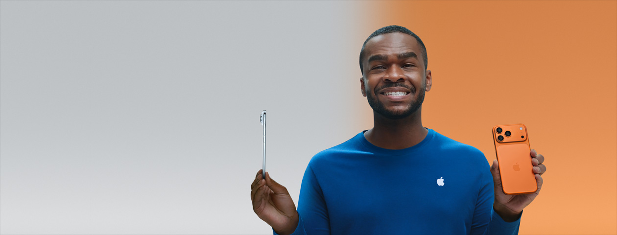 Una visita guiada, imagen de una persona que sostiene un iPhone 17 Pro, parte trasera, acabado naranja cósmico, y un iPhone Air, parte lateral, acabado azul cielo